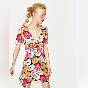 Zara Trafluc floral mini dress feminine dainty vacation spring girly romantic